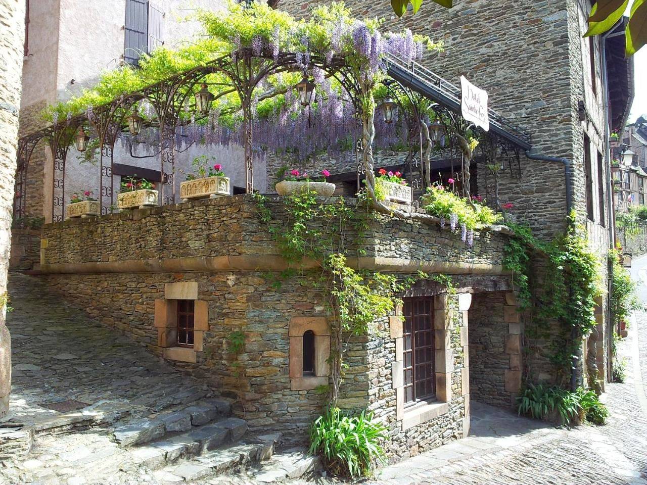 Hôtel Sainte Foy in Conques-en-Rouergue, Aveyron