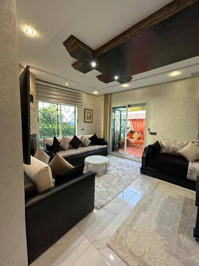 Appartement de vacances pour 5 personnes, avec piscine ainsi que terrasse et vue, animaux acceptés