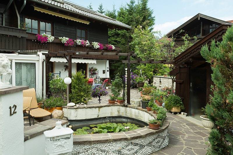 Ganze Ferienwohnung, Ferienwohnungen Peine - Ferienwohnung für 2-4 Personen (60 qm,Dg) in Bernau am Chiemsee, Chiemsee