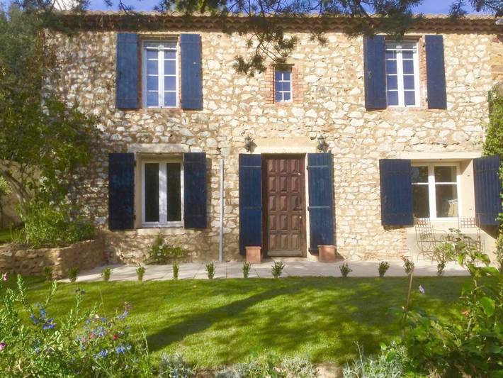 Location de vacances pour 6 personnes, avec jardin ainsi que piscine et vue, animaux acceptés à La Capelle-et-Masmolène - 2