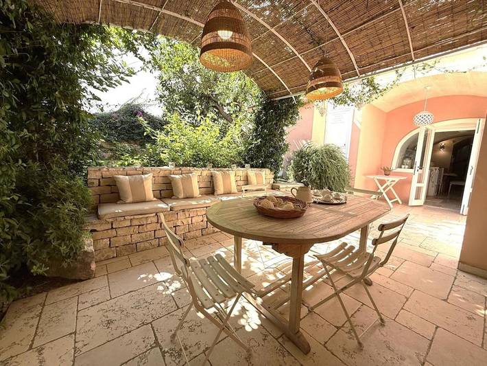 Ferienwohnung für 6 Personen, mit Balkon und Garten sowie Ausblick