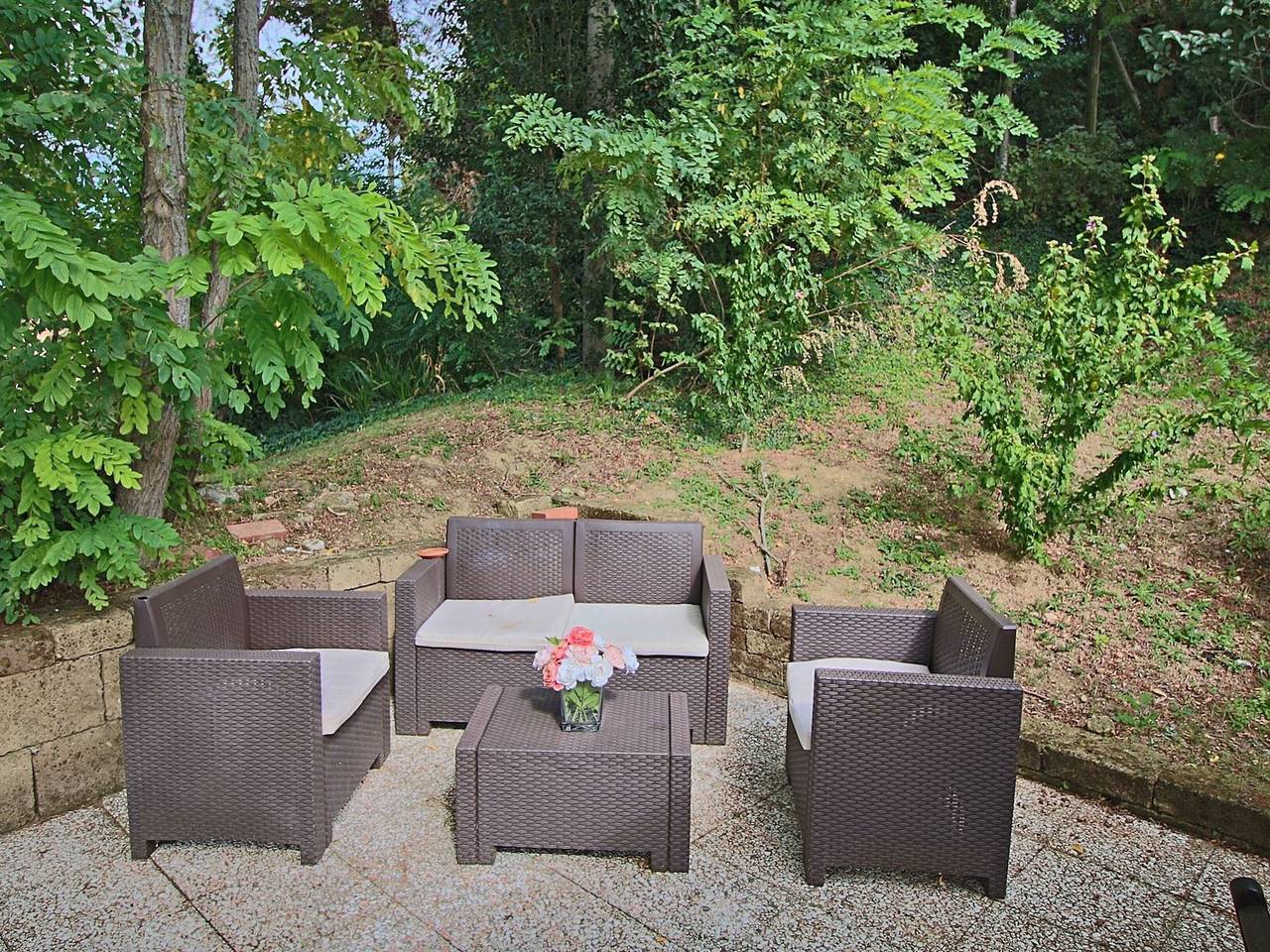 Geheel appartement, Appartement in Piticchio met Uitzicht & Zwembad in Arcevia, Provincie Ancona