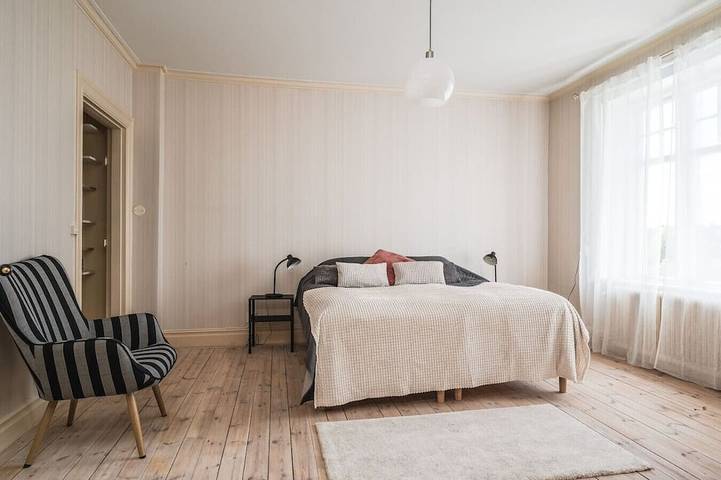 Ganze Wohnung, Comfort Meets Style in Central Norberg in Norberg, Västmanland