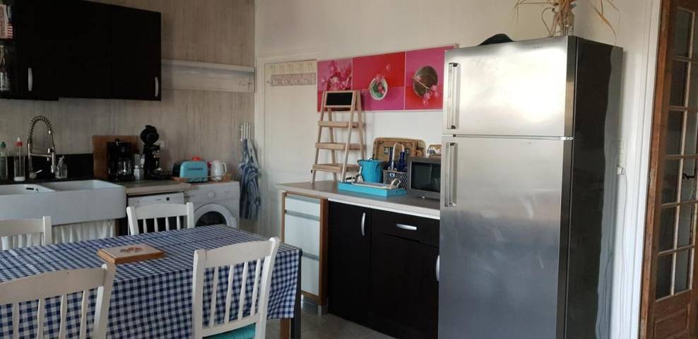 Location de vacances pour 15 personnes, avec jardin et vue, adapté aux familles à Mortagne-sur-Gironde - 2