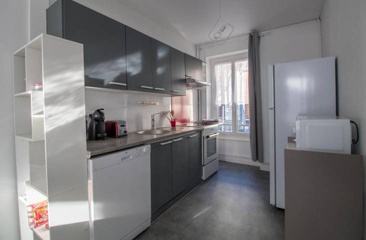 Gîte pour 2 personnes, avec balcon à La Bourboule - 2