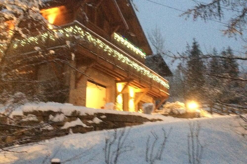 Im Jahr 2014 Chalet in Allos Dorf, 3-Zimmer-Wohnung, 50m2 Gartenebene in Allos, Castellane und Umgebung