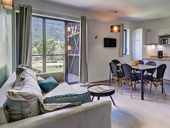 Camping pour 6 personnes, animaux acceptés en Savoie - 4