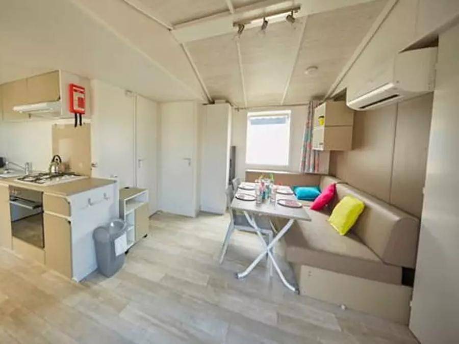 Hu Park Albatros Village - Mobilheim 4 personen - Mobilheim | Comfort | 2 Zi. | 4 Pers. | Erhöhte Terrasse | Klim. in San Vincenzo, Etruskische Küste