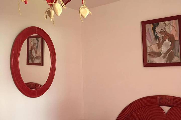 Location de vacances pour 5 personnes, avec terrasse ainsi que jardin et piscine à Calvisson - 3