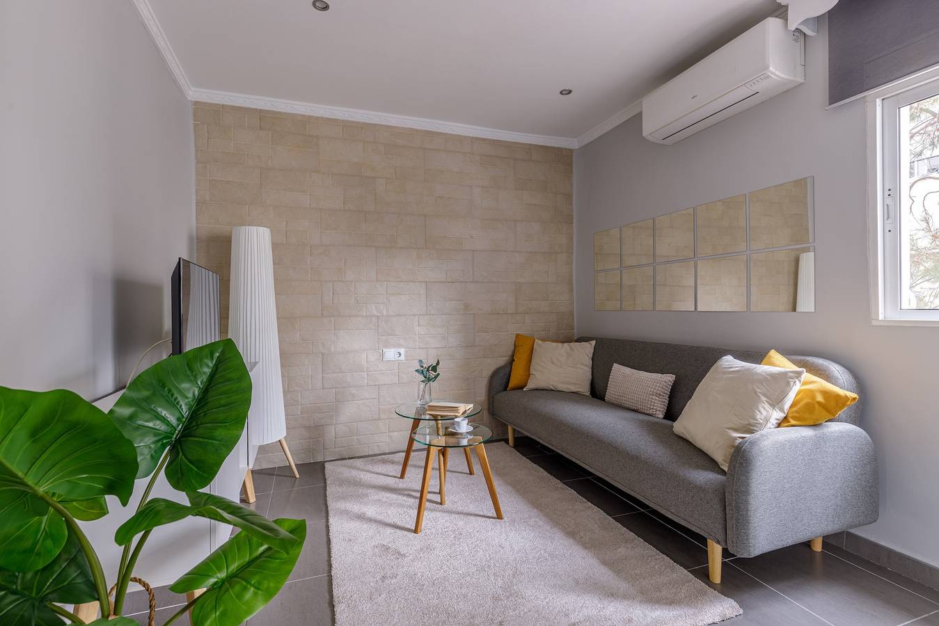 Apartamento entero, Apartamento 'Málaga Dream' con Wi-Fi y aire acondicionado in Ciudad Jardín (Málaga), Málaga