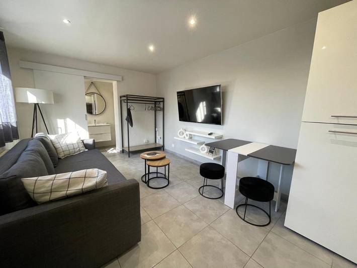 Gîte pour 4 personnes, avec terrasse à Osny - 4