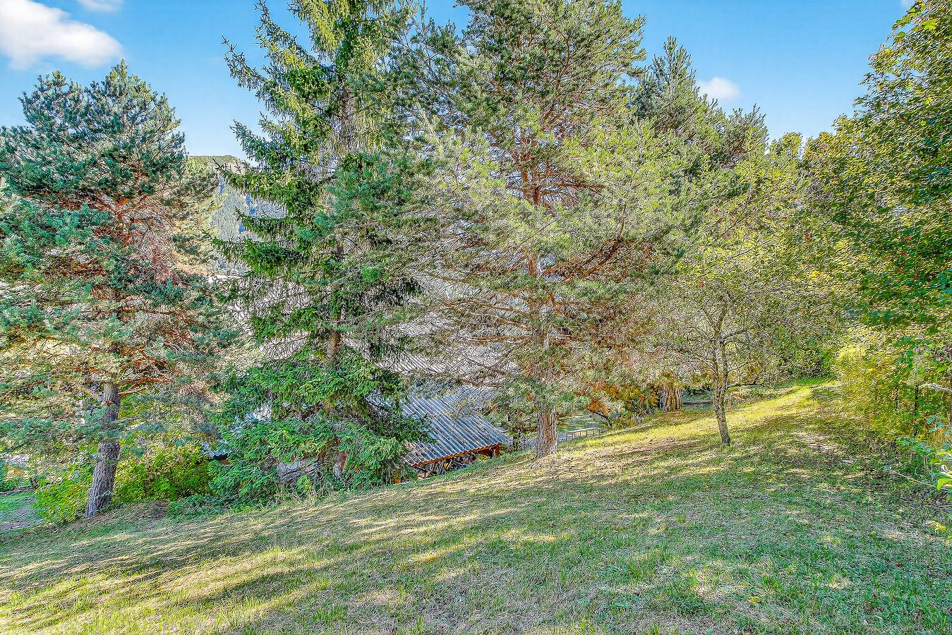 Cottage 'Gîte Le Montagn'art' with Mountain View, Shared Terrace and Wi-Fi in Beauvezer, Castellane region