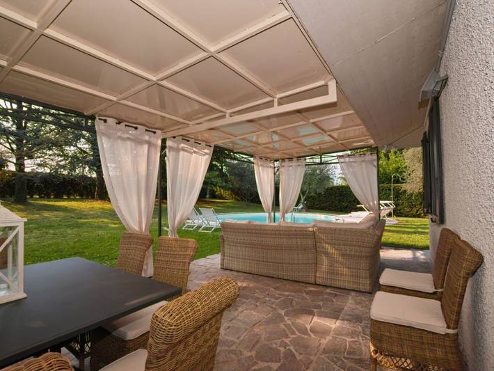 Ferienhaus für 9 Personen, mit Pool und Terrasse sowie Garten und Sauna am Gardasee - 4