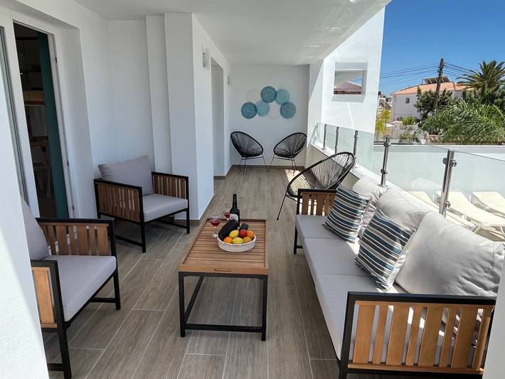Villa Concha Blanca in Playa de Burriana, Nerja