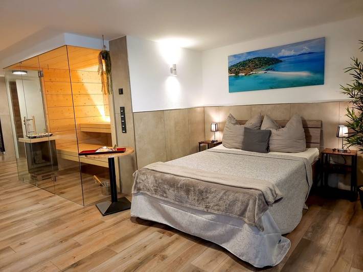 Zimmer für 2 Personen, mit Whirlpool und Pool sowie Sauna