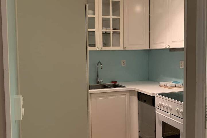 Ganze Wohnung, Basement apartment in the countryside. in Bremanger