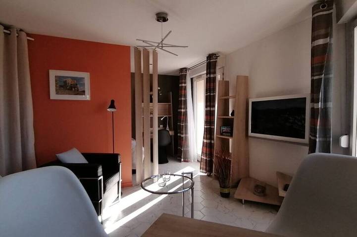 Gîte pour 2 personnes, avec Balcon dans Aeroport Toulouse - Blagnac