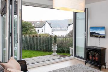 Log Cabin for 2 People in Deganwy, North-Wales, Photo 4