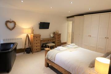 Apartment for 6 People in Lynton, Devon, Photo 2
