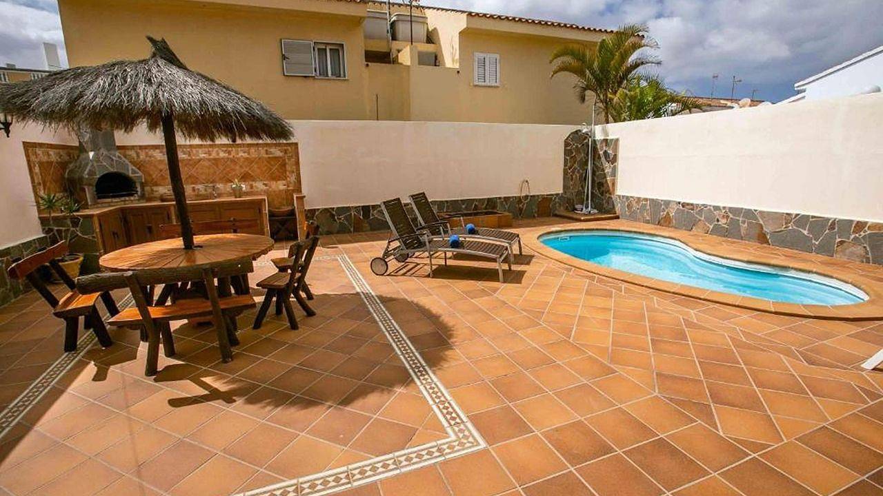Chalet para 6 personas con piscina in Corralejo, La Oliva