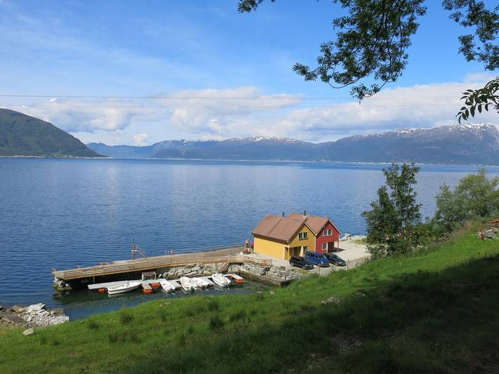 Ferienhaus Norwegen am Sognefjord: mehrere Motorboote 9,9 Ps bis 60 Ps mietbar. in Sognefjord
