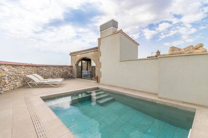 Casa rural con piscina para 5 personas, con Jardín