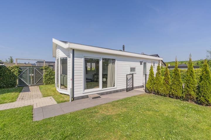 Vakantiehuis voor 4 personen, met Balkon/Terras en Terras in Sint-Annaland