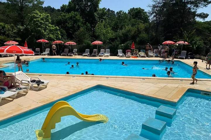 Mobil home pour 3 personnes à Thonac - 2