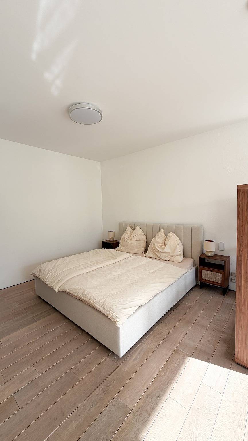 Apartamento entero, Moderno y espacioso apartamento de 2 habitaciones in Irrel, Bitburg-Prüm