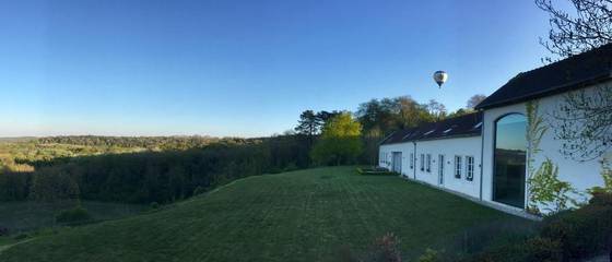 Gîte pour 2 personnes, avec jardin ainsi que terrasse et vue à Hermonville