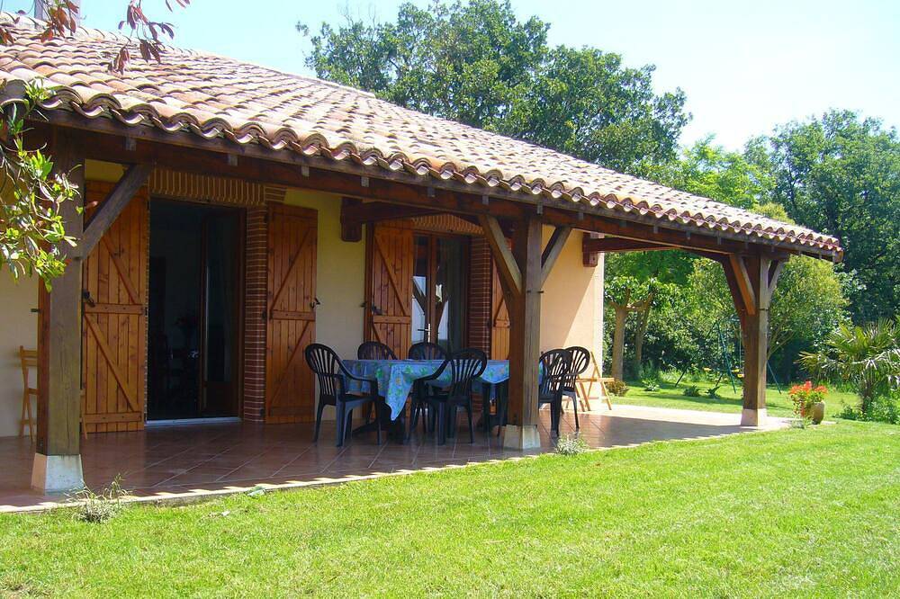 Gîte pour 7 Personnes dans Gimont, Gers