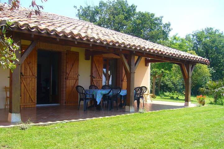 Gîte pour 7 personnes, avec jardin et terrasse