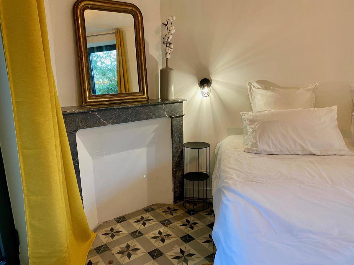 Aux Rives de la Courtade in Rivières, Région d'Albi