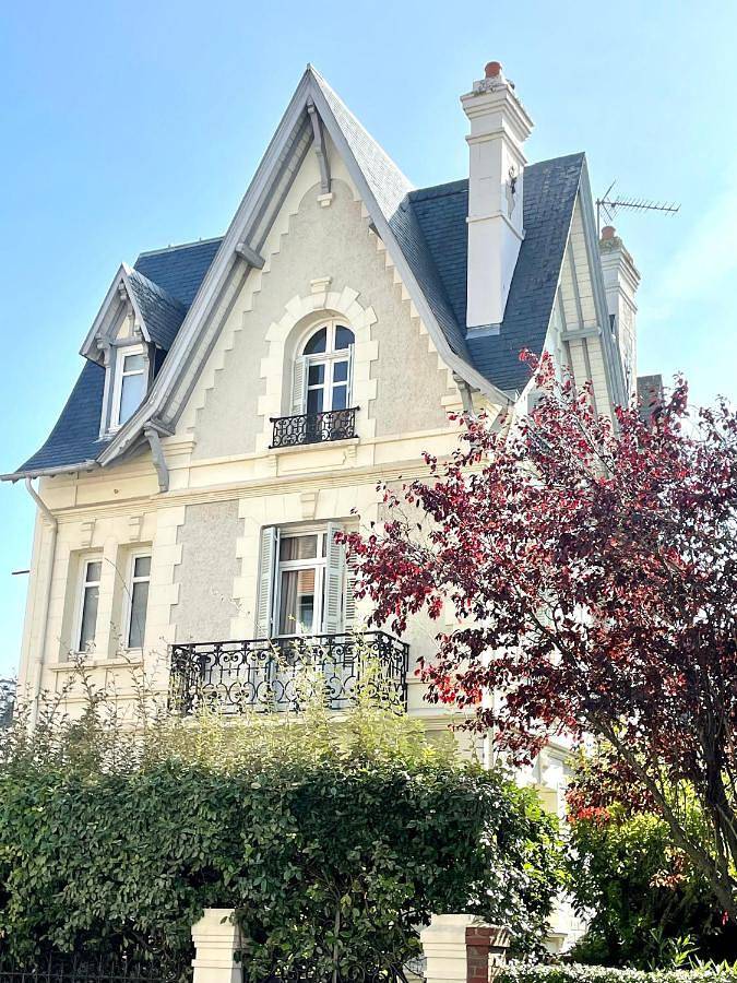 77 Vh - Villa piscine - plein centre in Deauville, Région de Lisieux
