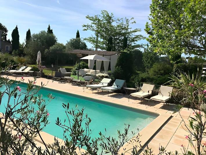 Gîte pour 3 personnes, avec terrasse ainsi que jardin et piscine dans Parc naturel régional du Mont-Ventoux - 2