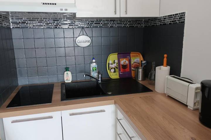 Gîte pour 3 personnes, avec vue et terrasse dans Plage Centrale (Valras-Plage) - 4