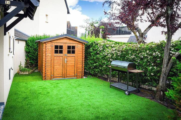 Location de vacances pour 4 personnes, avec jardin à Cabourg