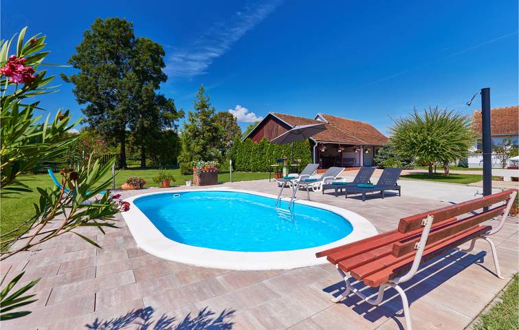 Geräumige 2-Zimmer-Wohnung mit Pool, Grill und WLAN in der Nähe des Flusses Česma in Bjelovar-Bilogora