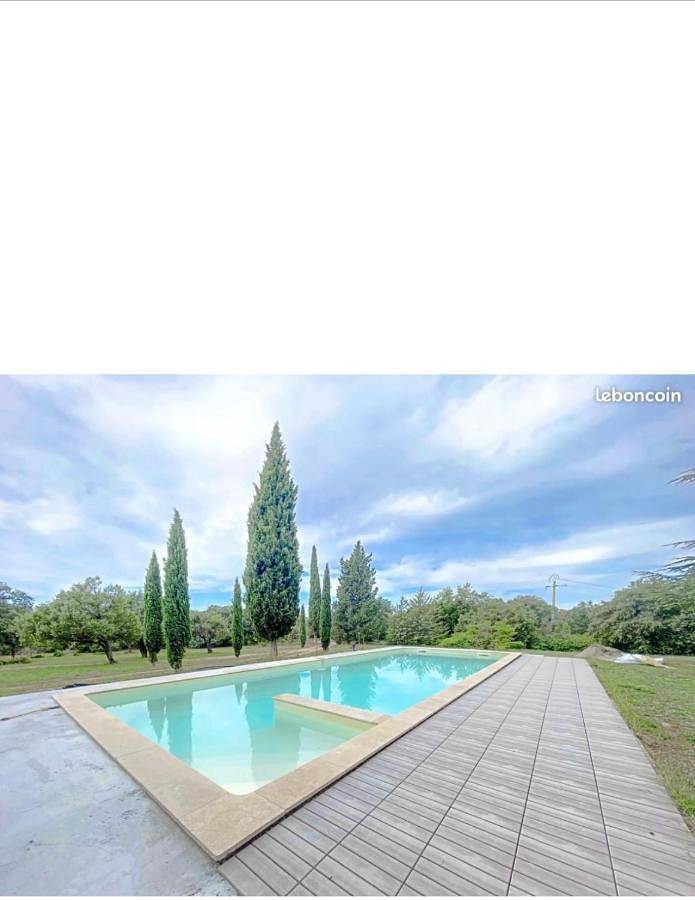 Location de vacances pour 2 personnes, avec piscine et jardin à Saint-Julien - 4