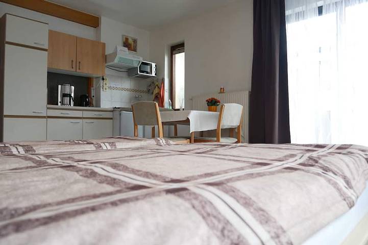 Ferienwohnung für 3 Personen, mit Garten und Balkon in Floh-Seligenthal - 3