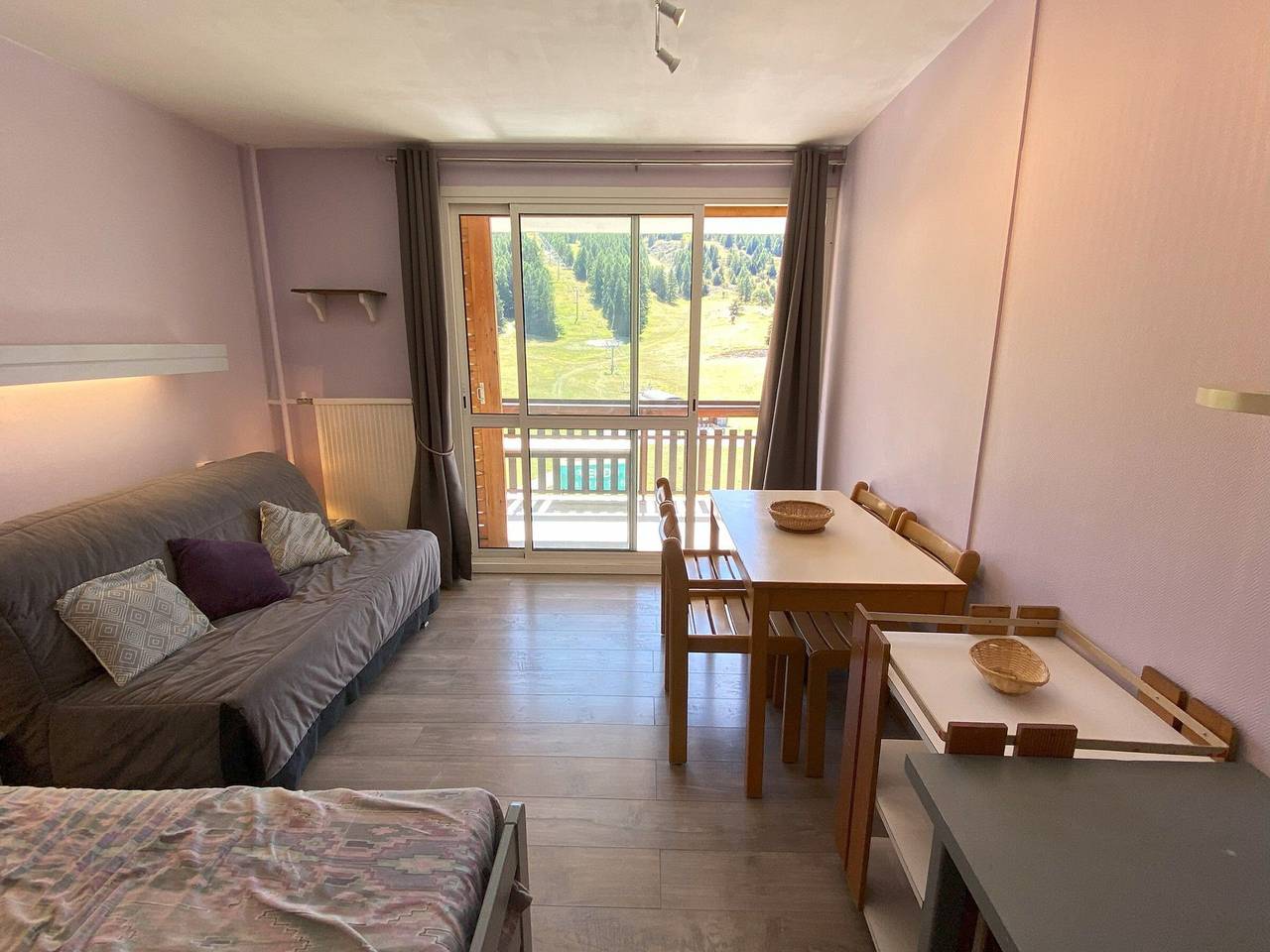 Ganzes Studio, Renoviertes Studio, 5. Etage, Balkon, 4 Pers, Superdévoluy Zentrum in Saint-Étienne-en-Dévoluy, Le Dévoluy