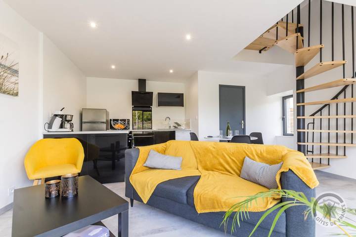 Gîte pour 3 personnes, avec jardin et jacuzzi ainsi que terrasse et sauna à Lingreville - 2