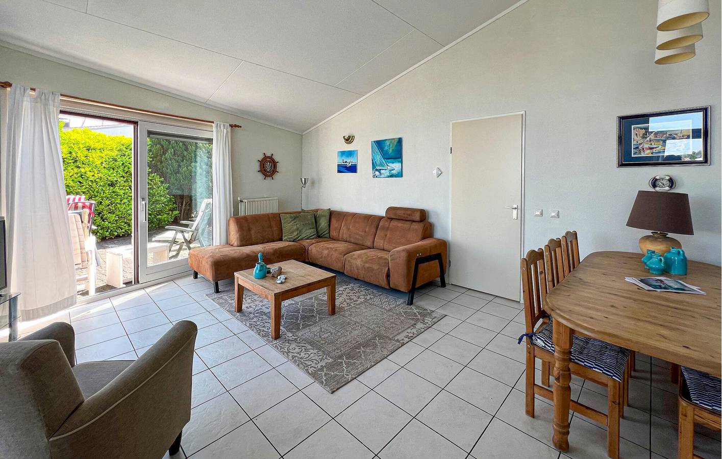 Ferienhaus für 4 Personen mit Ausblick in Lemmer, Ijsselmeer