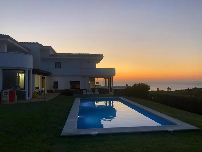 Chalet para 7 personas, con jardín además de piscina y vistas - 1
