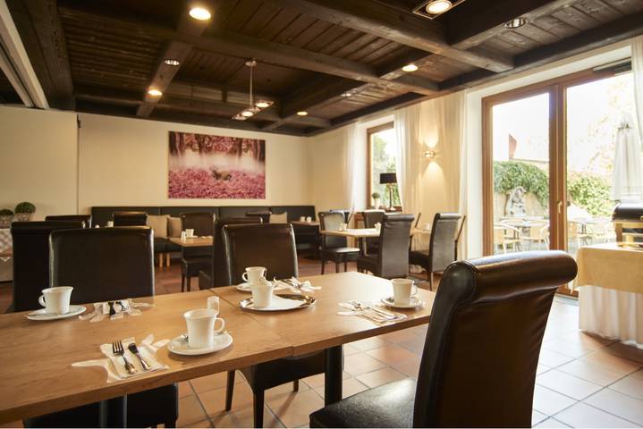 Hotel Adler - Standard Ez/Dz in Waldhausen, Aalen