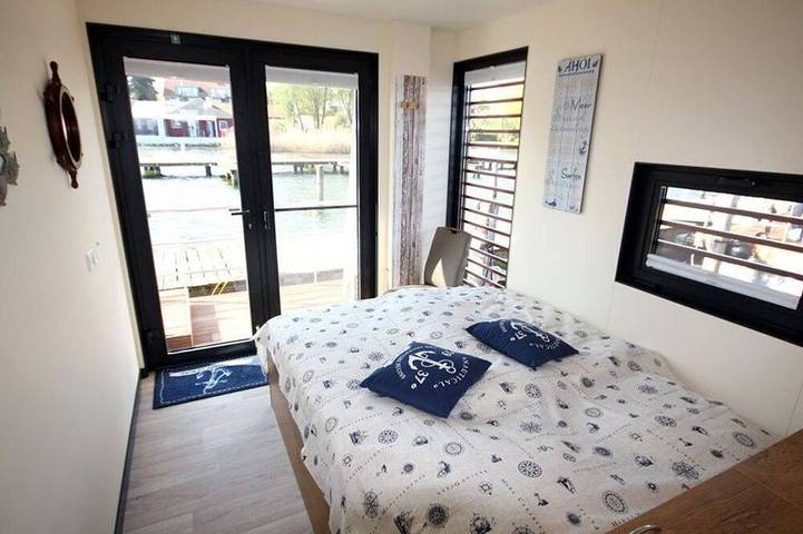 Hausboot für 4 Personen an der Müritz - 2