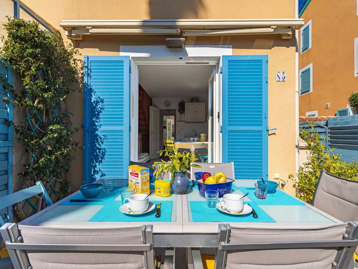 Location de vacances pour 6 personnes, avec terrasse dans Plage Miramar - 2