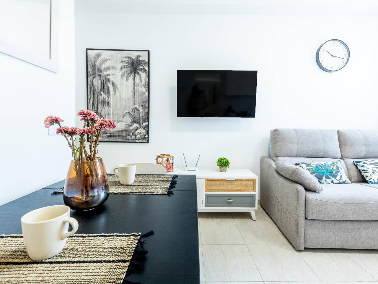 Entire apartment, Cozy apartment with pool in Playa de las Américas in San Eugenio Alto, Adeje