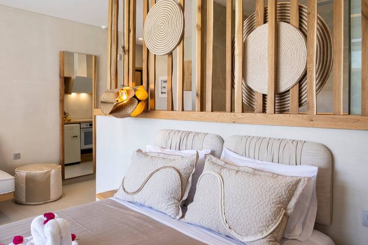 Entire studio, Studio Apartment 'Studio Yvonne' with Private Pool, Wi-Fi and Air Conditioning in Katomeri, Meganisi