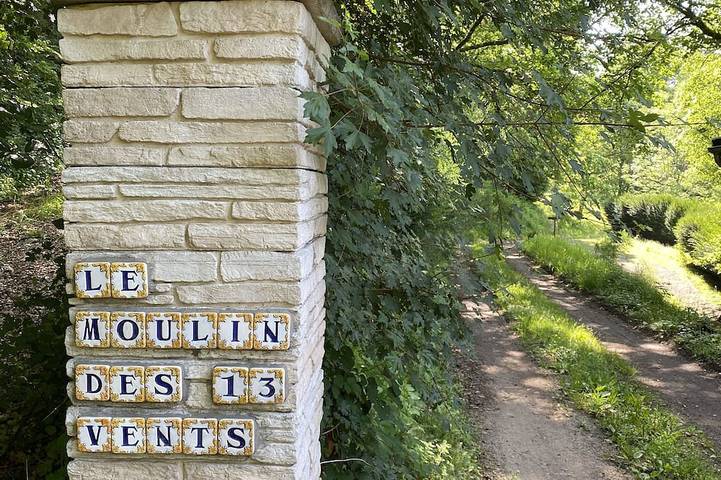 Gîte pour 10 personnes, animaux acceptés à Saint-Martin-Cantalès
